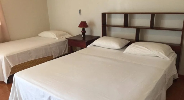 Sunrise Paradise/Carlito´s Place, Prenota Bed & breakfast Corn Island 