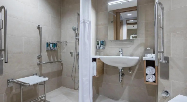 Двухместный номер для гостей с ограниченными возможностями Hampton by Hilton Istanbul Zeytinburnu