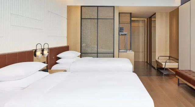 Четырёхместный номер Standard Four Points by Sheraton Xuancheng, Jingxian