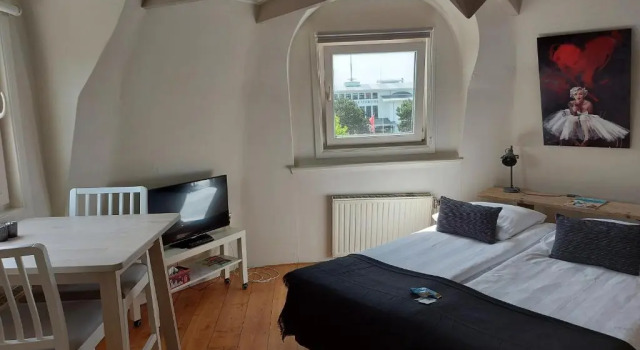 Студия B&B Prins Appartementen