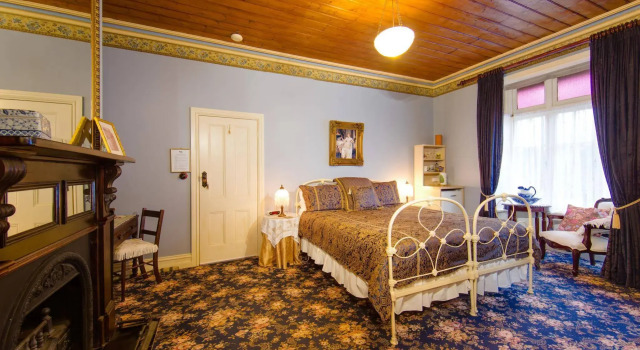 Barnsley House Bed and Breakfast, 予約 ホテル Beechworth Victorian High Country