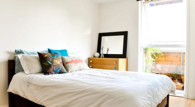 Spacious 1 Bed Flat in Islington, Забронировать Отель Отели Англии 3 звезды, 3*
