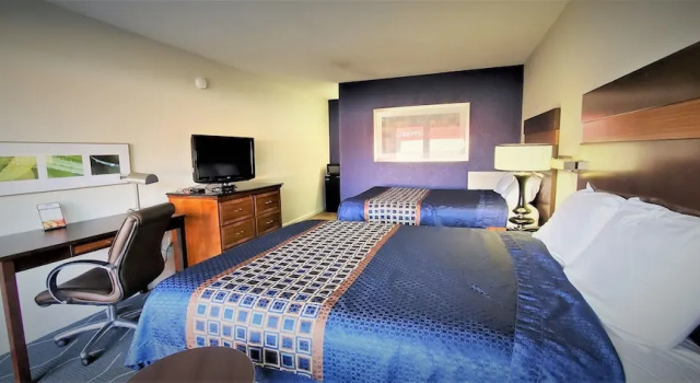 Люкс Economy 7 Inn- Newport News