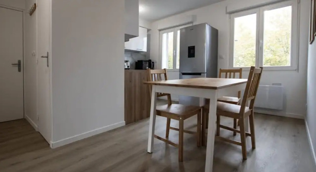 Le Quai 22 Gare d Arras - 3 Chambres et 3 sdb, Varaa Huoneisto Arras 
