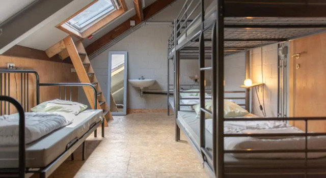 Кровать в общем номере Treck Hostel