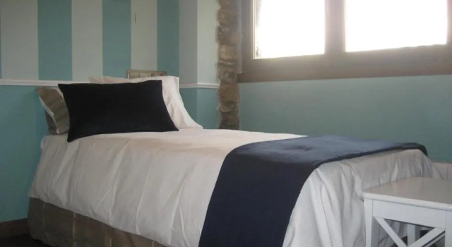 Casa Rural " El Retiro", Book Hotel Hotels in Aragon with Parking, Parking