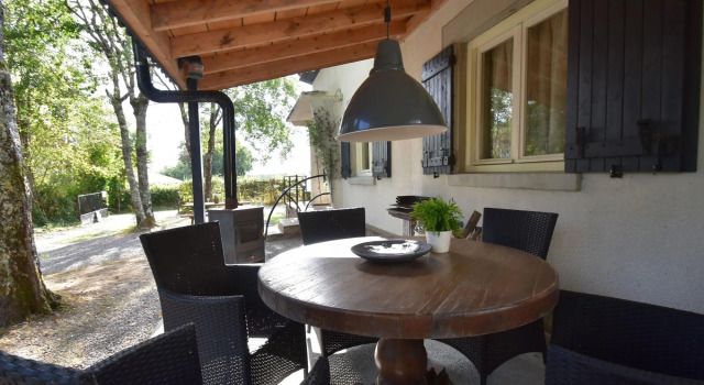 Unique Child-friendly Holiday Home in Saint-Honore-les-Bains, Varaa Hotelli  