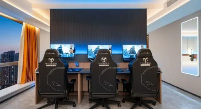 Трёхместный люкс Privilege Ye Yuchen E-sports Movie Hotel (Xinbai Plaza MixC Store)