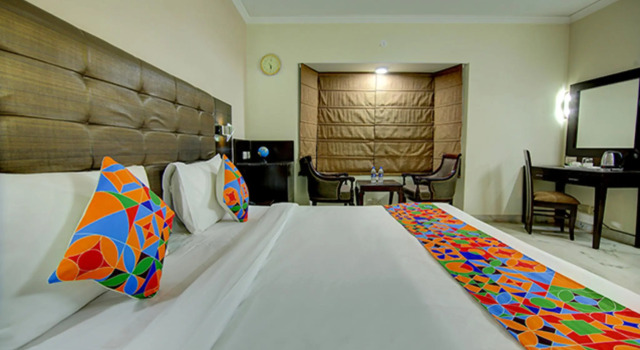 Номер Premium Fabhotel Staywell