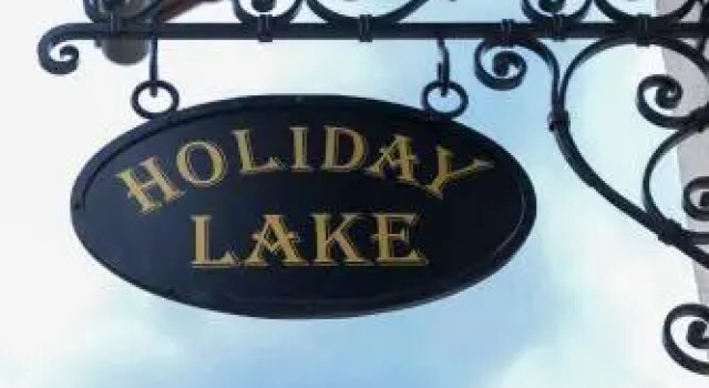 Holiday Lake, Buchen Sie Hotel Bled Bled