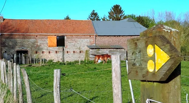 Bulles et Natures B&B, Rezerwuj Bed and Breakfast Hergnies Pikardia
