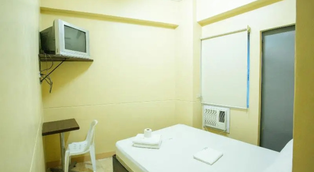Двухместный номер Standard GV Hotel - Talisay City