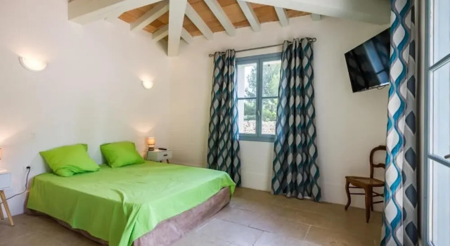 Mas proche de Gordes, Rezervovat Hotel Murs Luberon