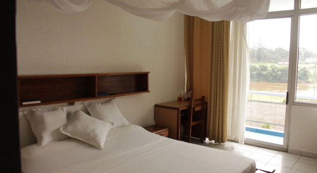 Hostellerie de la Sanaga, Book Hotel Édéa Coastal region