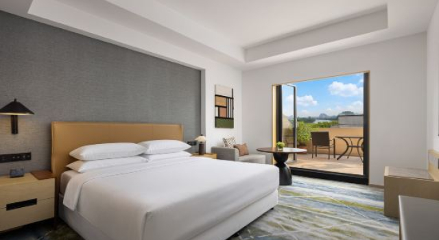 Двухместный полулюкс c 1 комнатой Sheraton Guilin Hotel