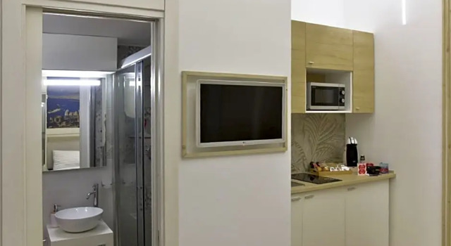 Casa Vacanza Marika, Забронировать Отель «постель и завтрак» Неаполь - Центральный вокзал Неаполь, рядом с Церковь Пио Монте делла Мизерикордия