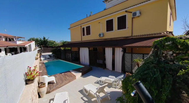 Апартаменты с видом на бассейн villa xenia