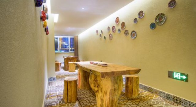 Turpan Fansha Guli Hotel, Rezervovat Hotel Turfan Xinjiang