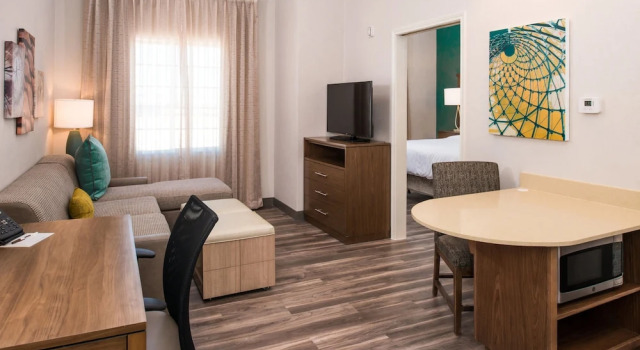 Люкс c 1 комнатой Staybridge Suites - Pecos by IHG