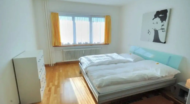 Tranquil Seafront Escape, Varaa Huoneisto 4. Aussersihl Zürich