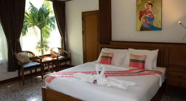 Двухместный номер Deluxe с балконом Royal Train Garden Resort