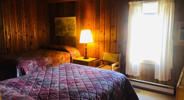 Gray Ghost Inn, Забронировать Отель Уэст-Довер Горнолыжный курорт Mount Snow, рядом с Tumbleweed Ski Lift