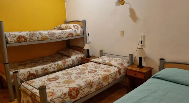Кровать в общем номере Hostel Estoril