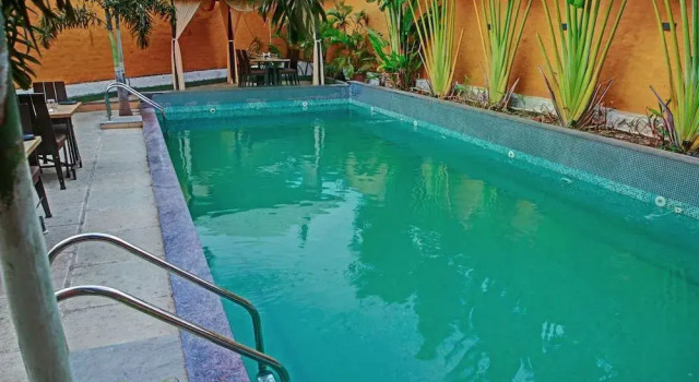 Hotel Wildernest by Treebo, Забронировать Отель Отели штата Махараштры 3 звезды, 3*
