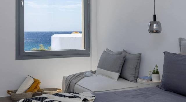 Polaroid Loft Tinos, Забронировать Отель Тинос Тинос, рядом с Церковь Кехровуни