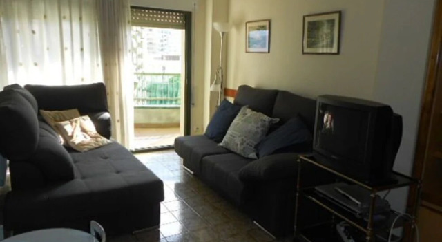 Apartamento Super Beach 6H, Rezerwuj Apartament Hotele w Gironès z parkingiem, Parking