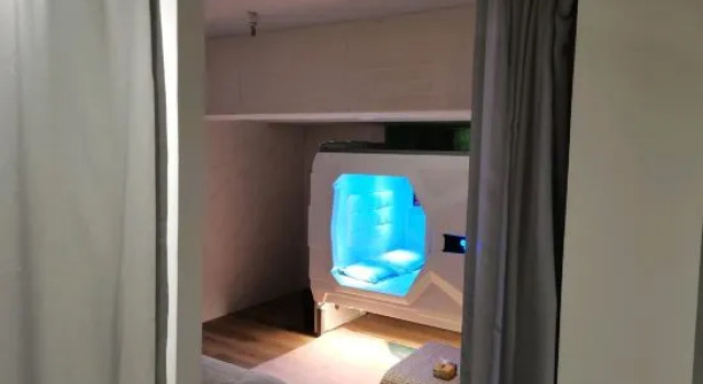 Standard- kapsel Youth Capsule Hostel
