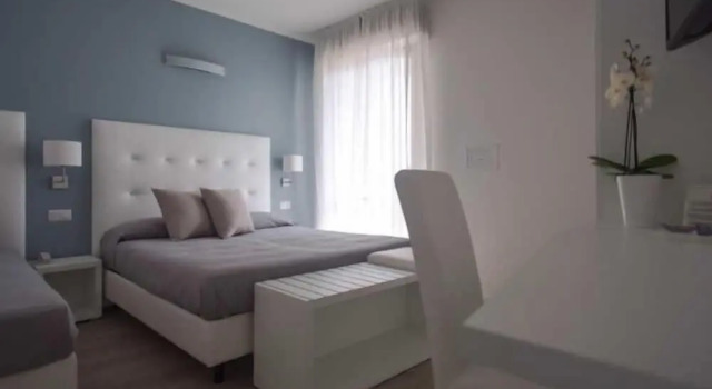 Трёхместный номер Classic с балконом Hotel Ardea