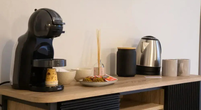 Standard- dobbelt værelse med udsigt over gårdspladsen Malva Rooms