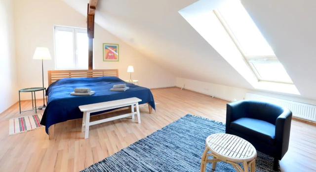 House With Courtyard & Parking Close To Stadtpark, Забронировать Отель Отели Вены с парковкой, рядом с Венский Курсалон, Парковка