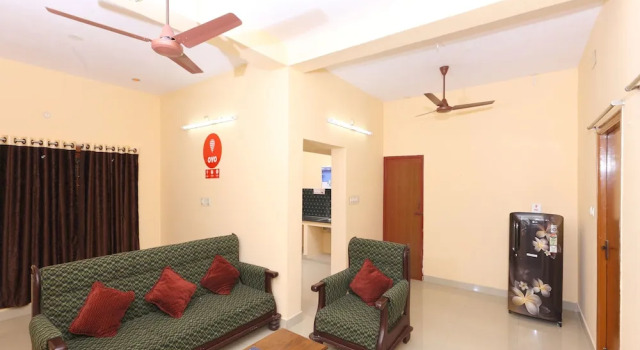 OYO 15128 Home Elegant 2BHK Near Boat House