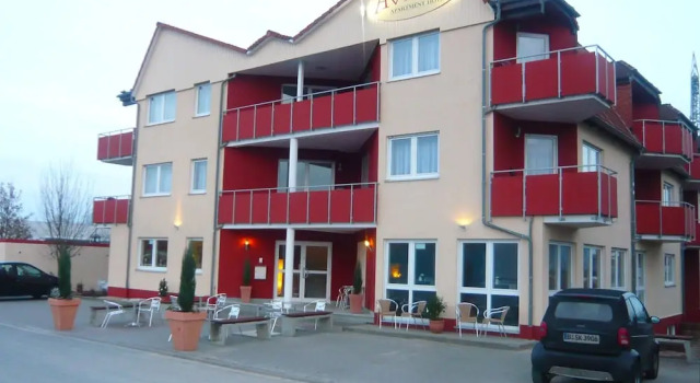 Aviva Apartment Hotel