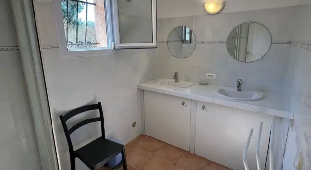 Superb Villa With sea View and Private Pool, Varaa Villa Monticello 