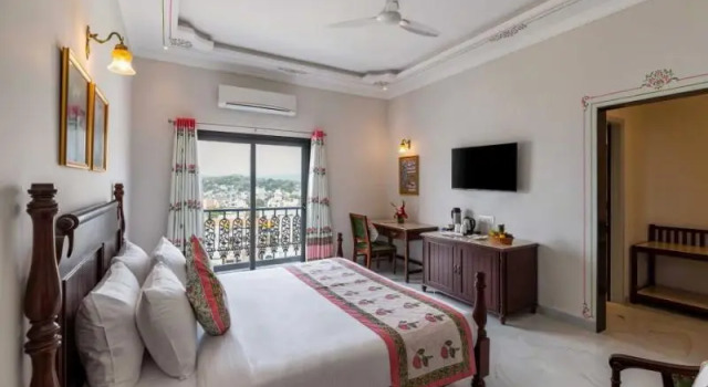 Двухместный номер Deluxe с балконом Maan Vilas By Stone Wood Udaipur