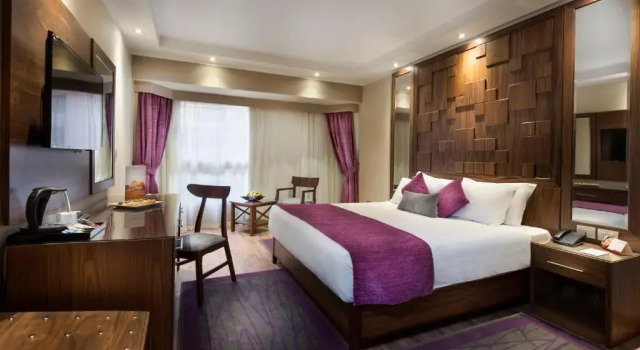 Люкс с 2 комнатами Отель Pyramisa Suites Hotel Cairo