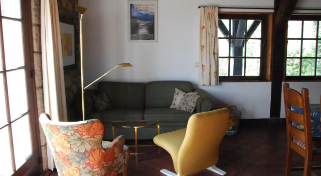 Large hunting lodge with enormous beautiful garden, Забронировать Отель Вьельсальм Land of Vielsalm and Gouvy
