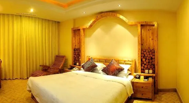 Suite Deluxe Gold Hotel