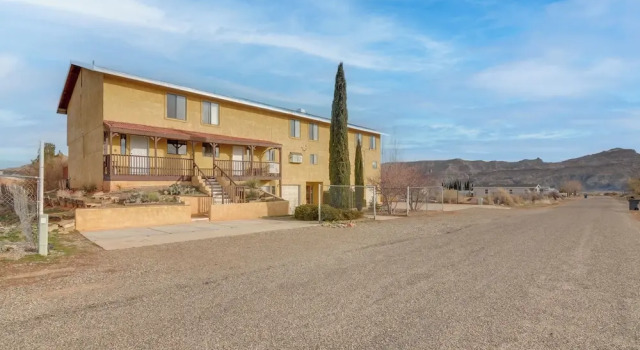 Апартаменты Adventure Base 4 Near Lake Powell