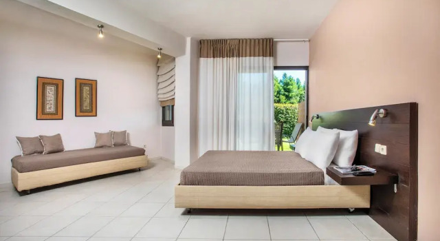 Номер Standard Ohana Hotel