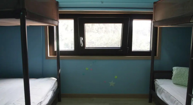Cube Guesthouse, Забронировать Отель Отели Согвипхо с парковкой, Парковка