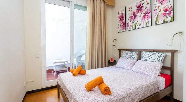 Apt Duplex Orange- Barcelona Max 6 People