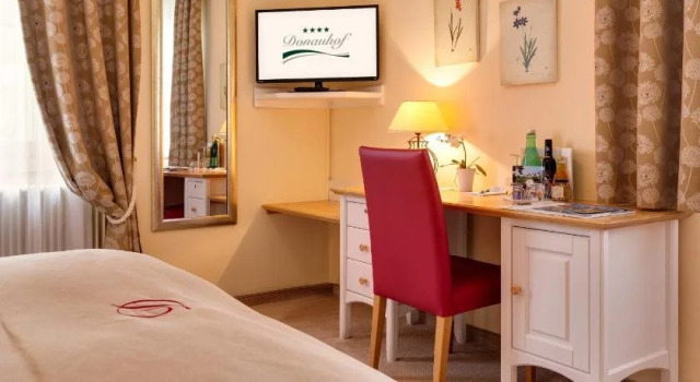 Donauhof - Hotel garni, Забронировать Отель Вайсенкирхен-ин-дер-Вахау Вахау