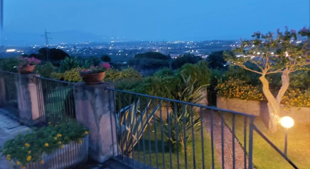 Коттедж CASA DELLE PALME GIARRE SICILIA A 3 KM DAL MARE