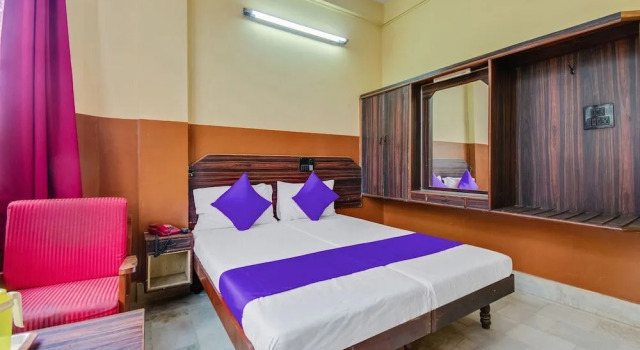 SPOT ON 48699 Hotel Pawan Sree Deluxe Lodge, Rezervovat Hotel Hotely v Bangalore s parkováním, Parkování