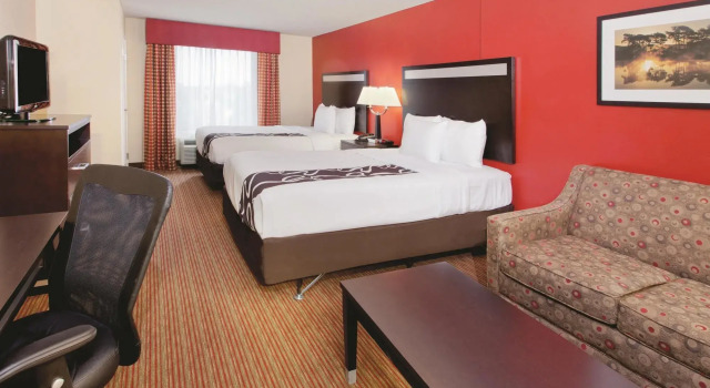 Quality Suites Warner Robins