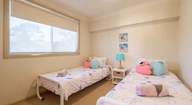 Семейные апартаменты с 4 комнатами с балконом The Waves Port Macquarie